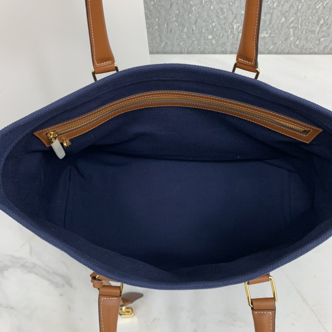 HORIZONTAL CABAS CELINE IN CANVAS WITH CELINE PRINT AND CALFSKIN
