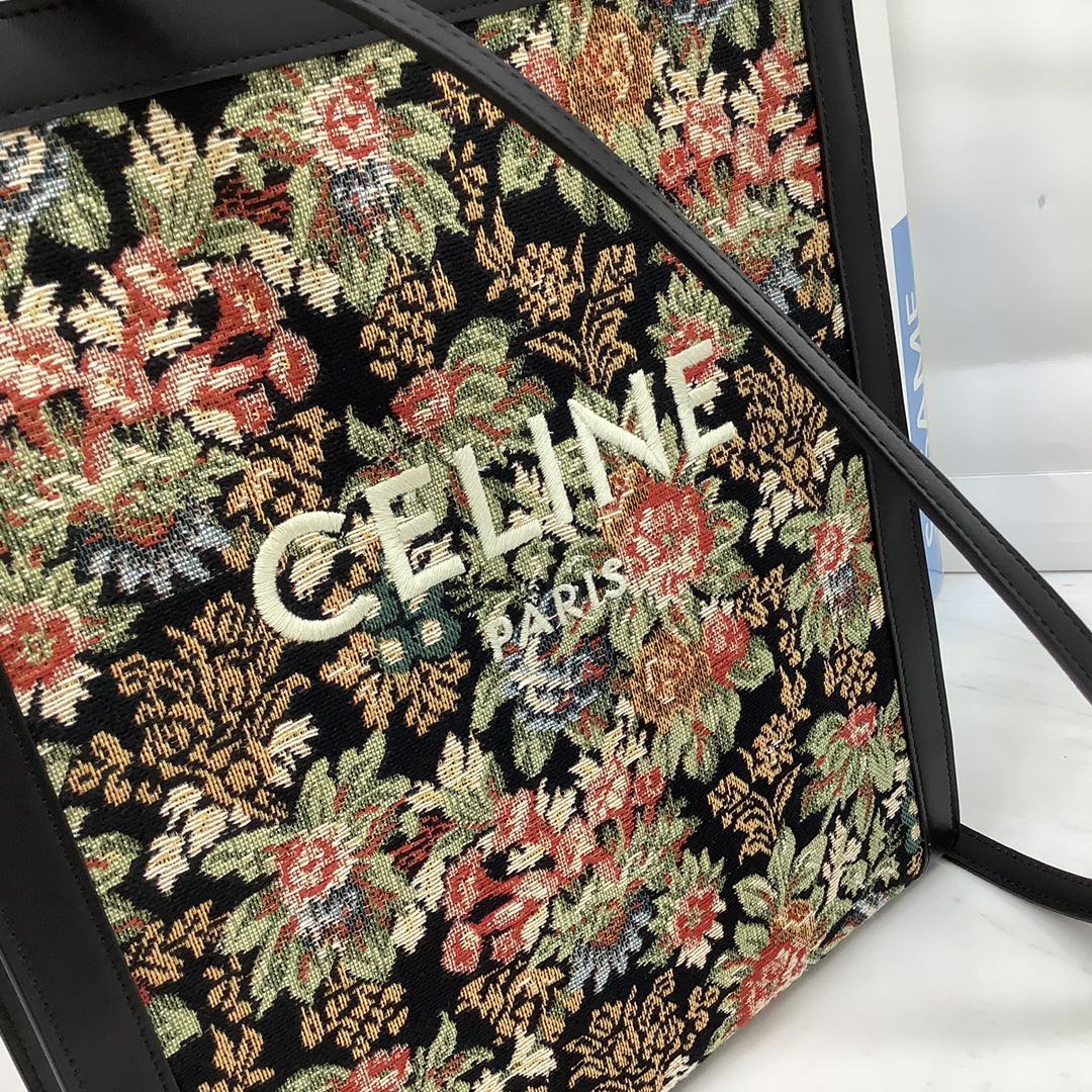 SMALL VERTICAL CABAS CELINE IN CANVAS WITH CELINE PRINT AND CALFSKIN