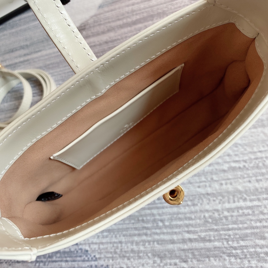637091 Jackie 1961 mini hobo bag, GUCCI Bucket Bags for Women
