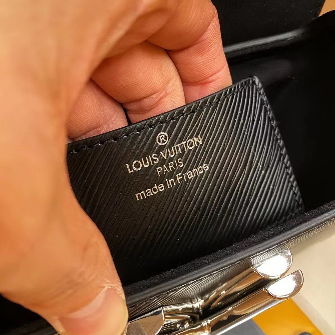 M50332  TWIST PM, Louis Vuitton LV
