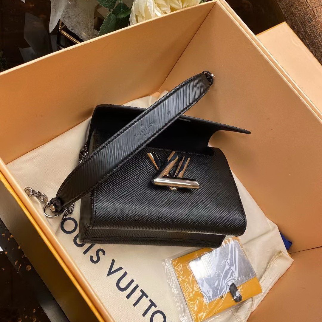M50332  TWIST PM, Louis Vuitton LV