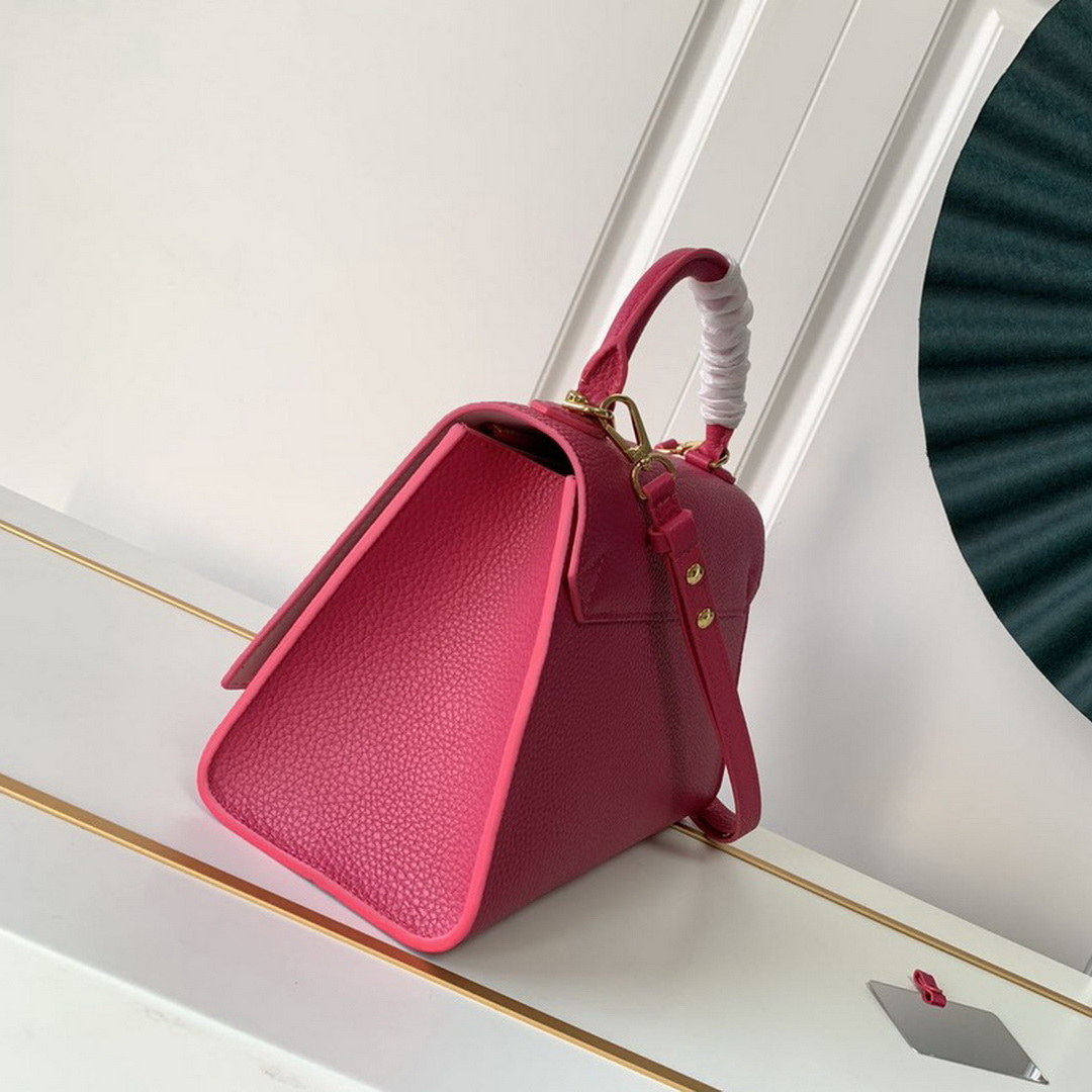 TWIST ONE HANDLE MM, LOUIS VUITTON LV