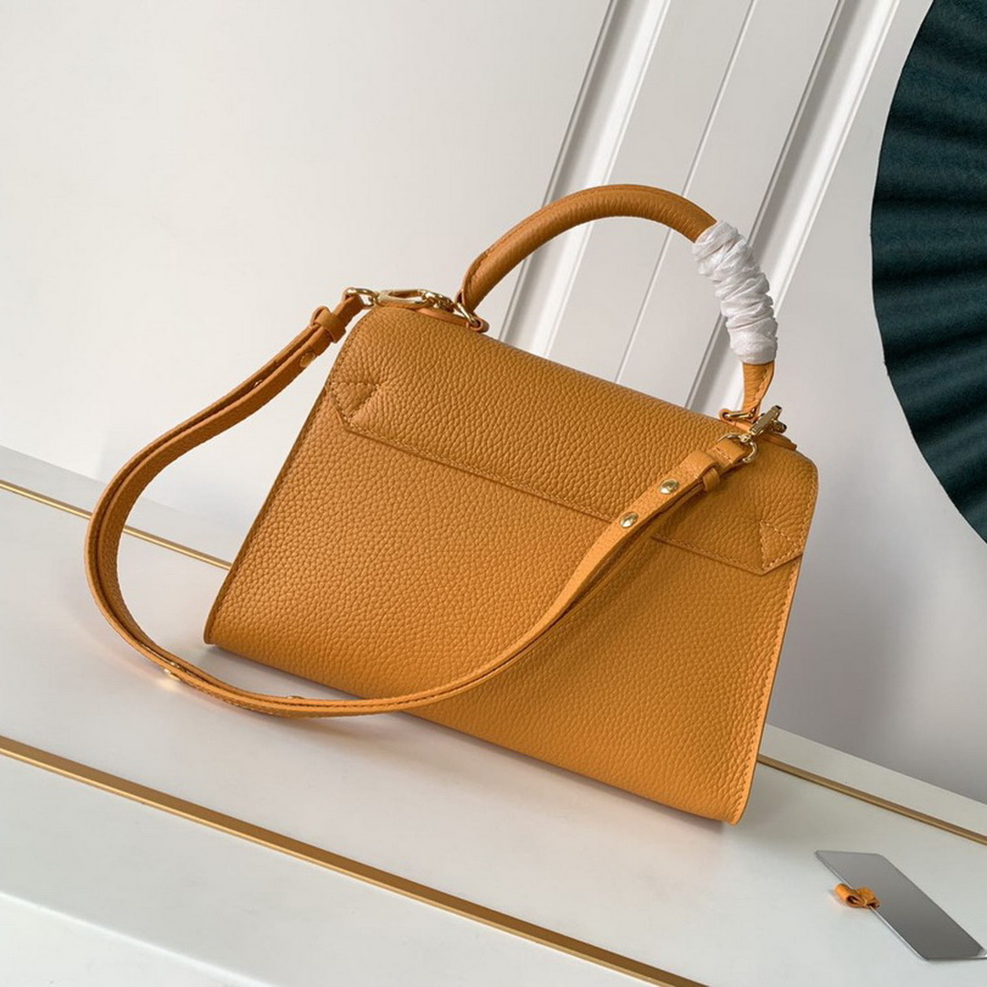 TWIST ONE HANDLE MM, LOUIS VUITTON LV
