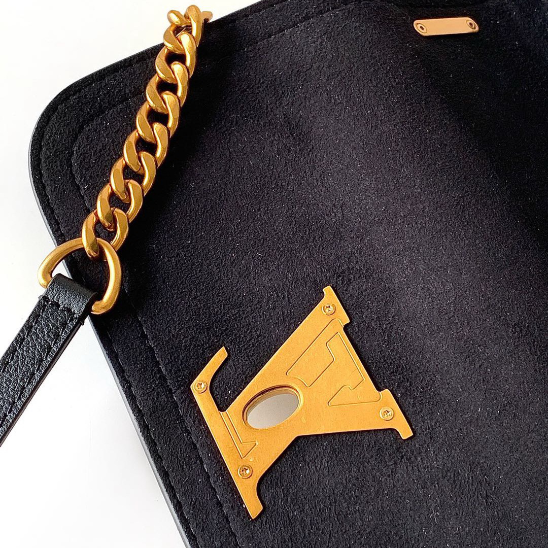 M57073  LOCKME CHAIN PM, LOUIS VUITTON LV