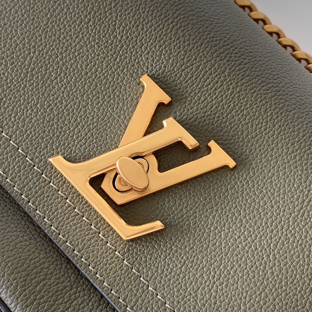 M57067 LOCKME CHAIN PM, LOUIS VUITTON LV