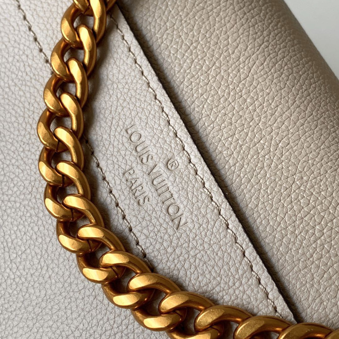 M57072 LOCKME CHAIN PM, LOUIS VUITTON LV