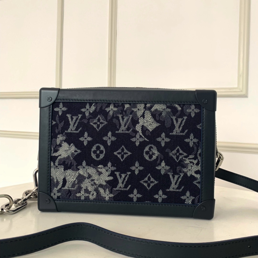 M57283  SOFT TRUNK, Louis Vuitton LV