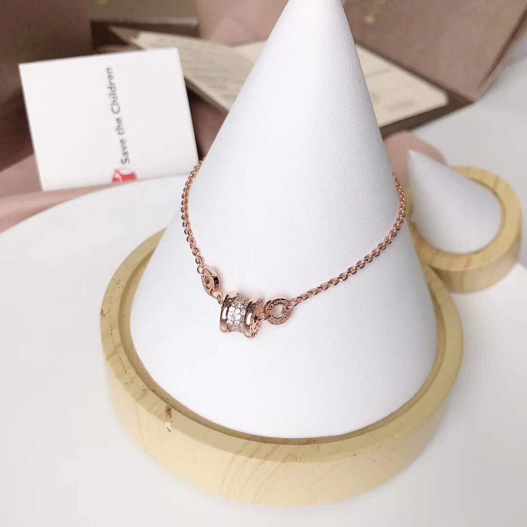 Bracelets & Bangles, Bvlgari, 16-18cm