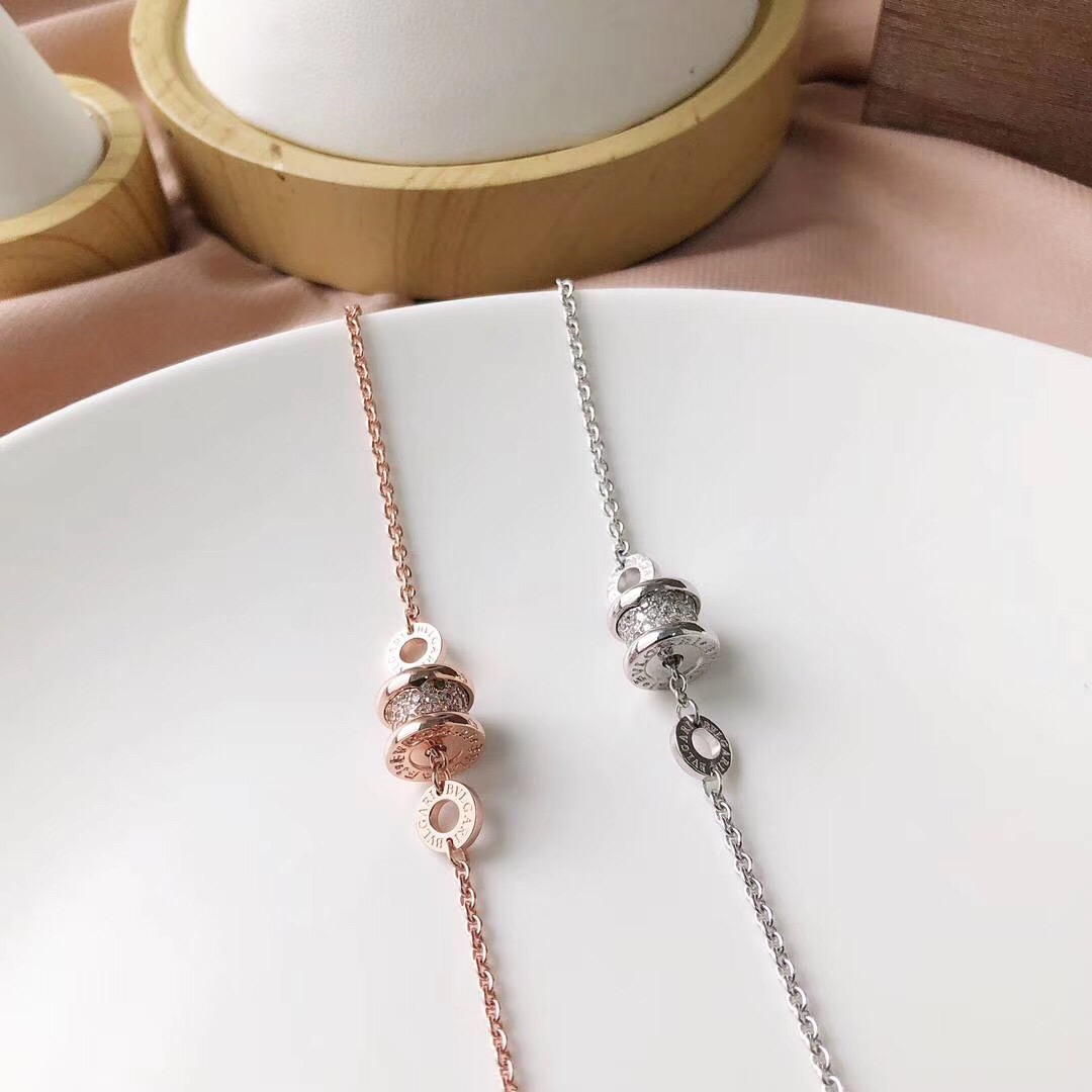 Bracelets & Bangles, Bvlgari, 16-18cm