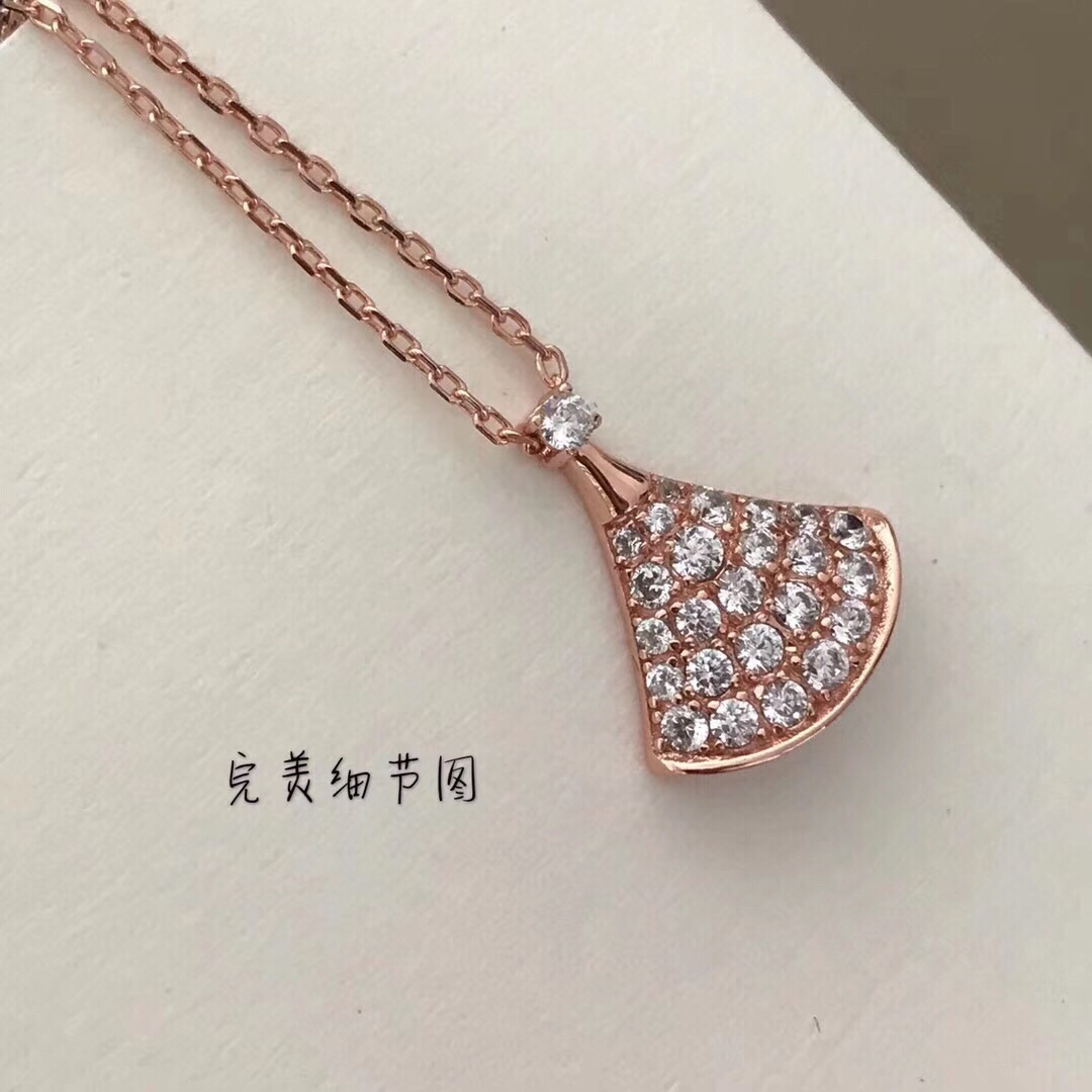 Necklaces & Pendants, Bvlgari