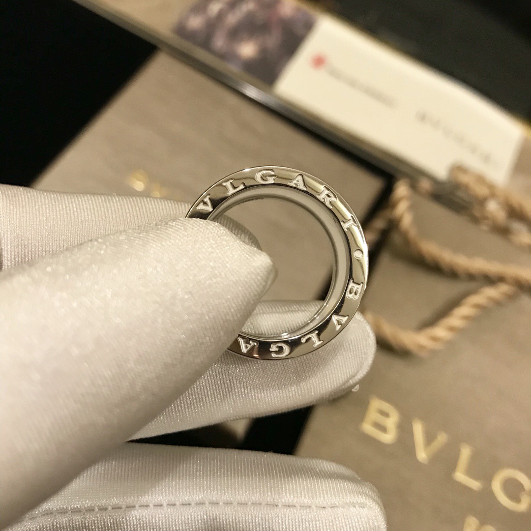 Bvlgari ring