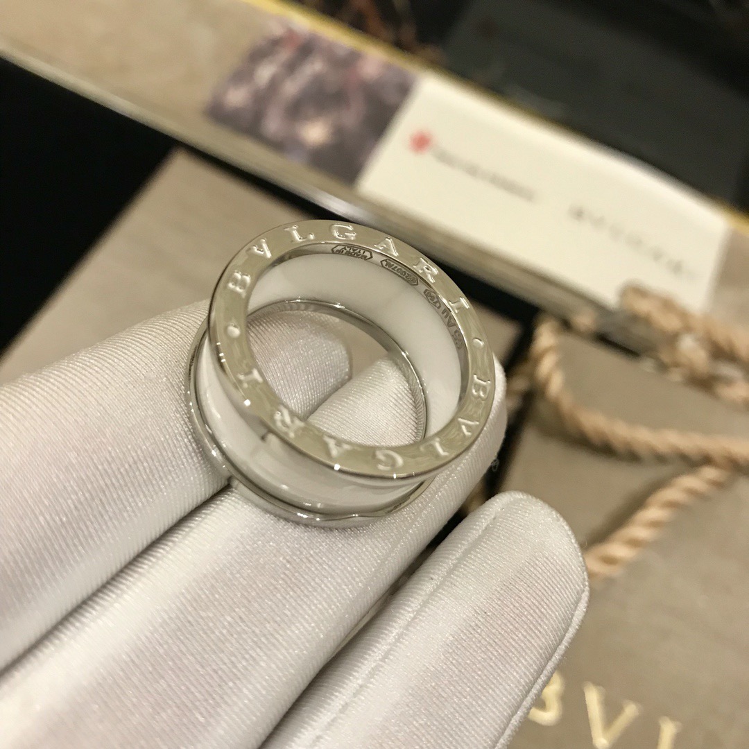 Bvlgari ring