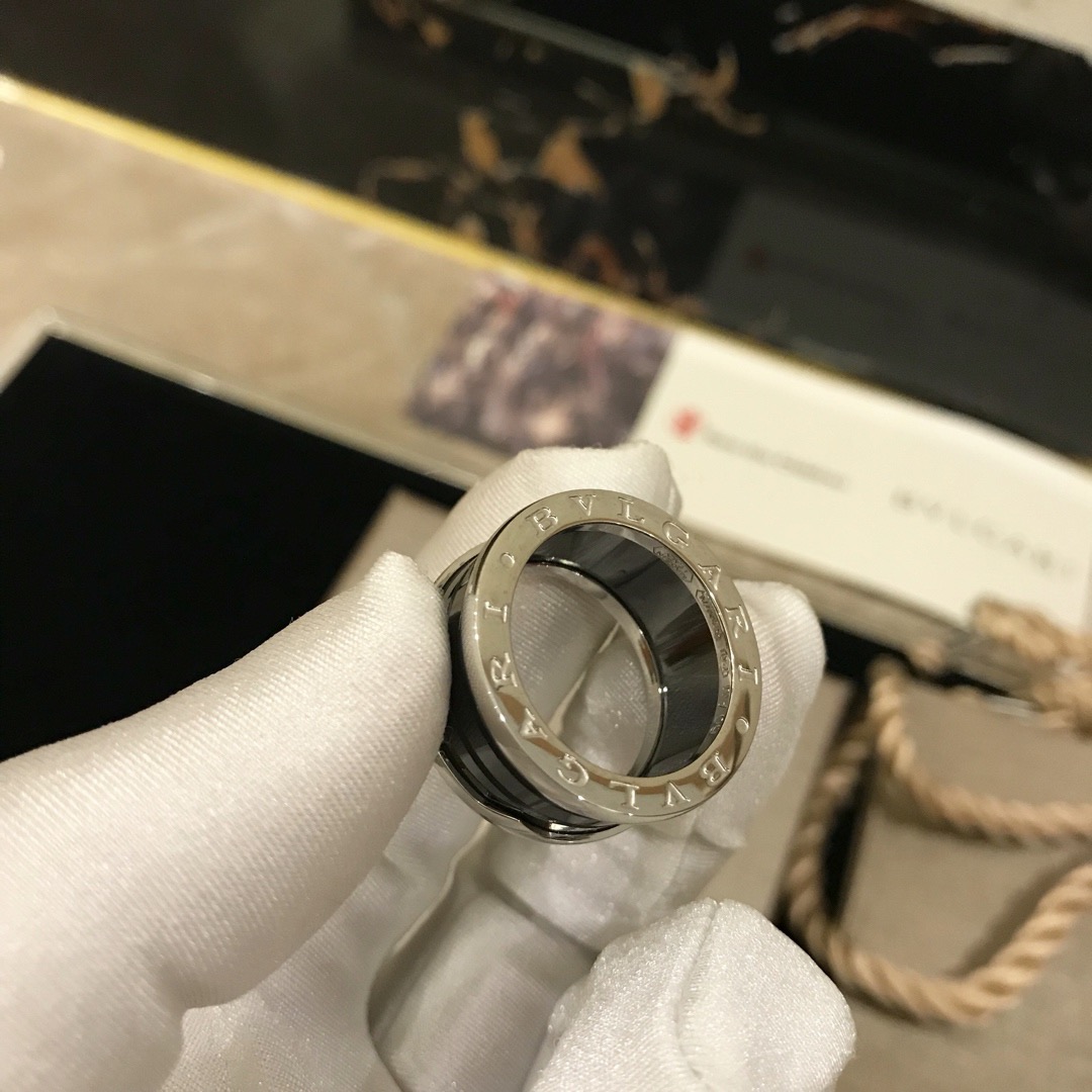 Bvlgari ring