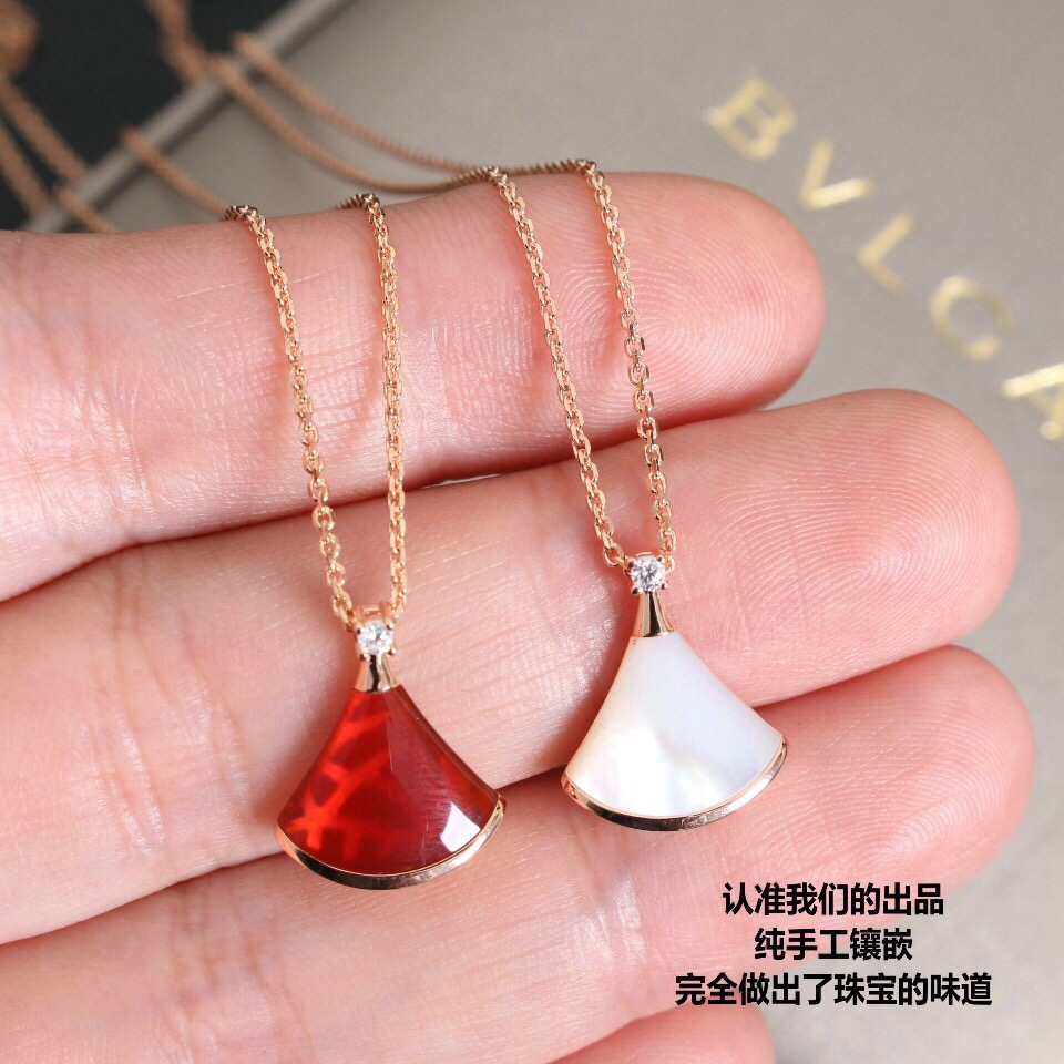 Necklaces & Pendants, Bvlgari