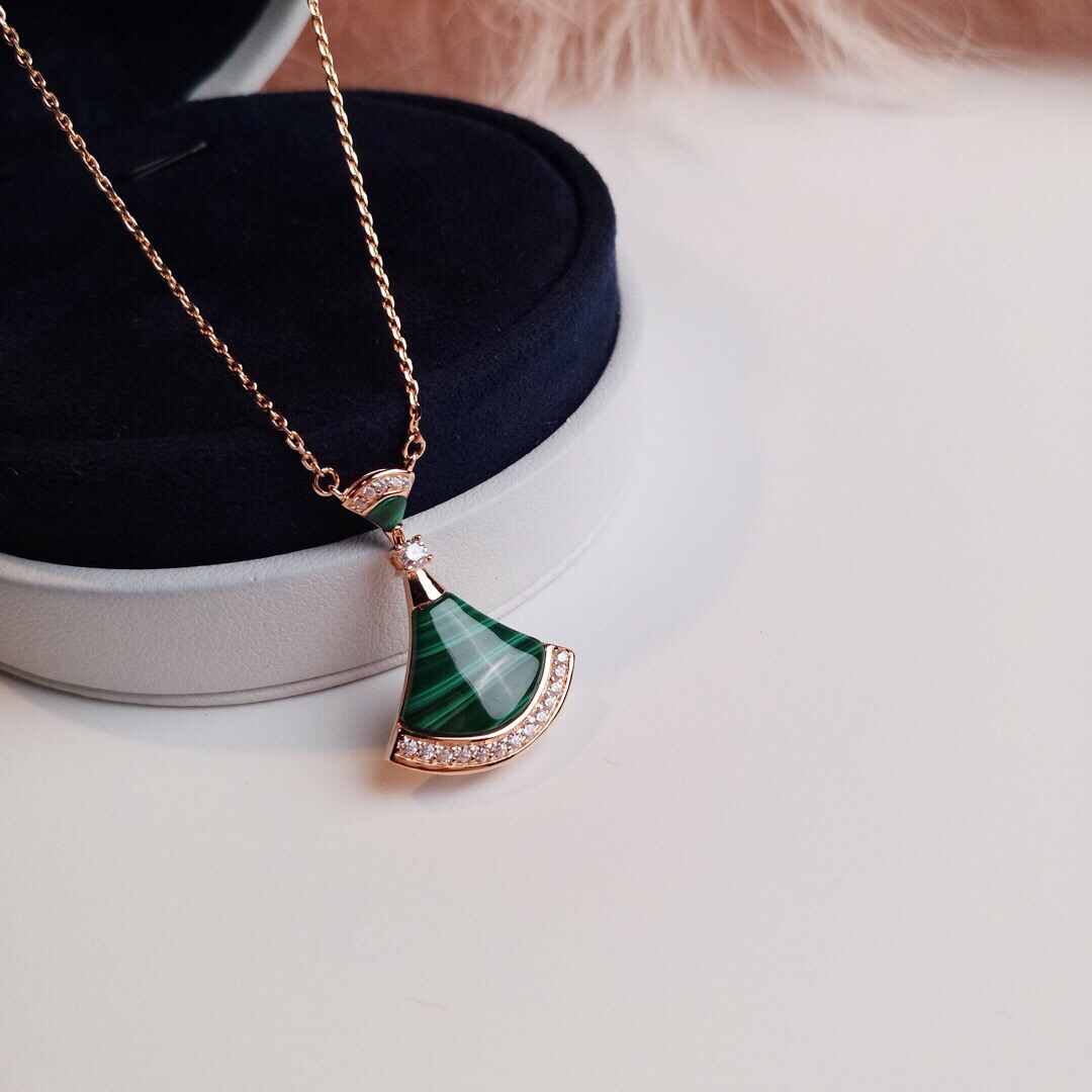 Necklaces & Pendants, Bvlgari