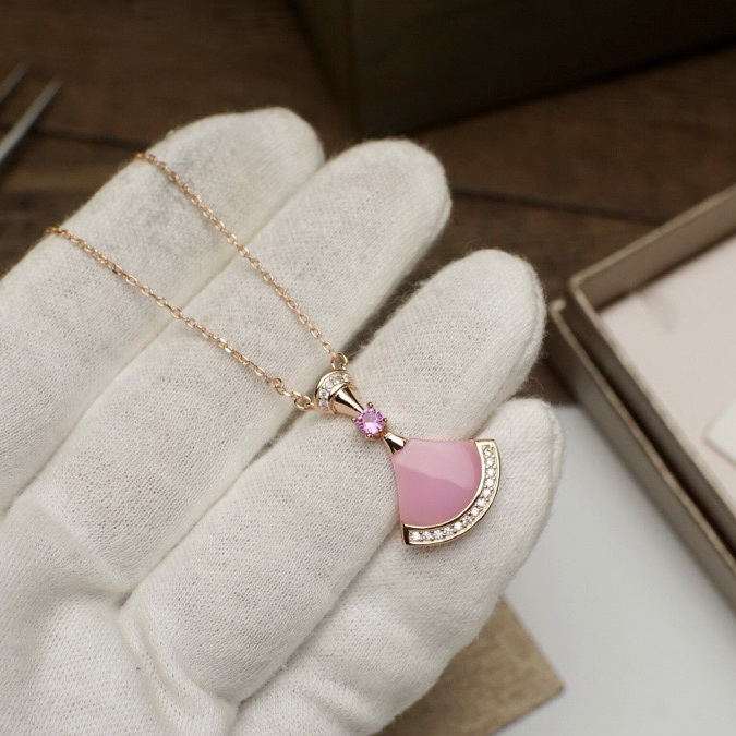 Necklaces & Pendants, Bvlgari