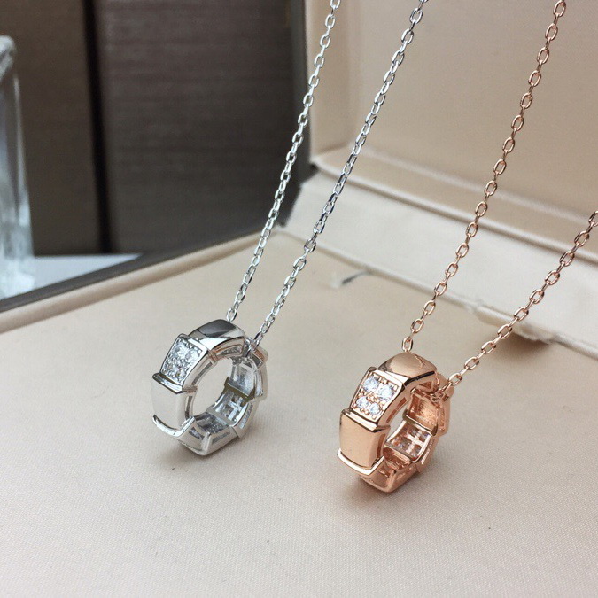 Necklaces & Pendants, Bvlgari