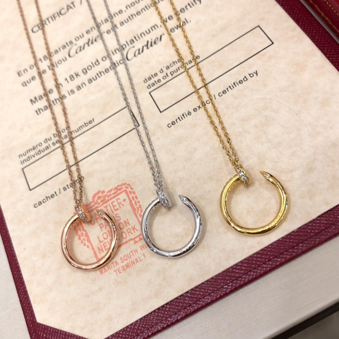 Necklaces & Pendants, Cartier