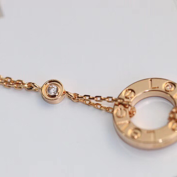 Necklaces & Pendants, Cartier