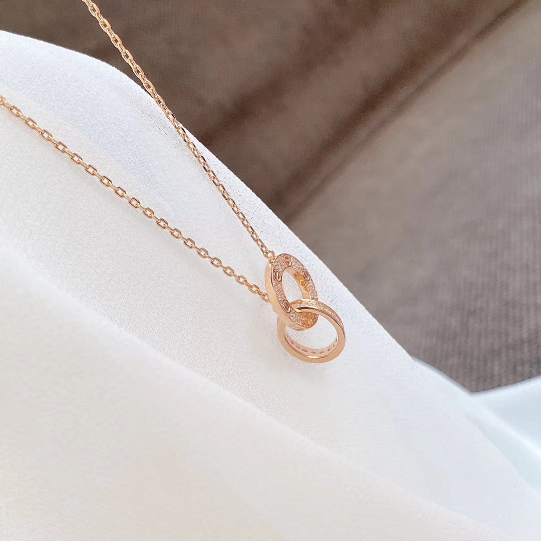 Necklaces & Pendants, Cartier