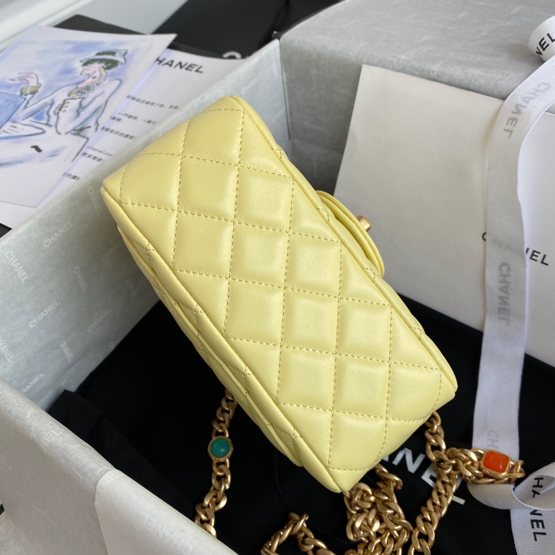 AS2379 chanel flap bag