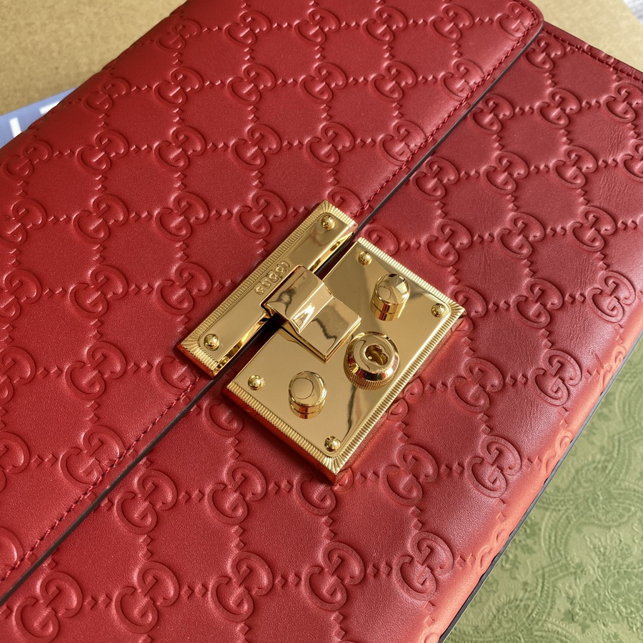 PADLOCK GUCCI SIGNATURE SHOULDER BAG, 409486