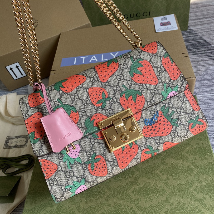 Gucci Padlock medium GG shoulder bag, 409486