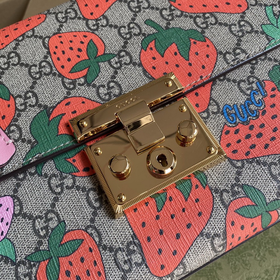 Gucci Padlock medium GG shoulder bag, 409486