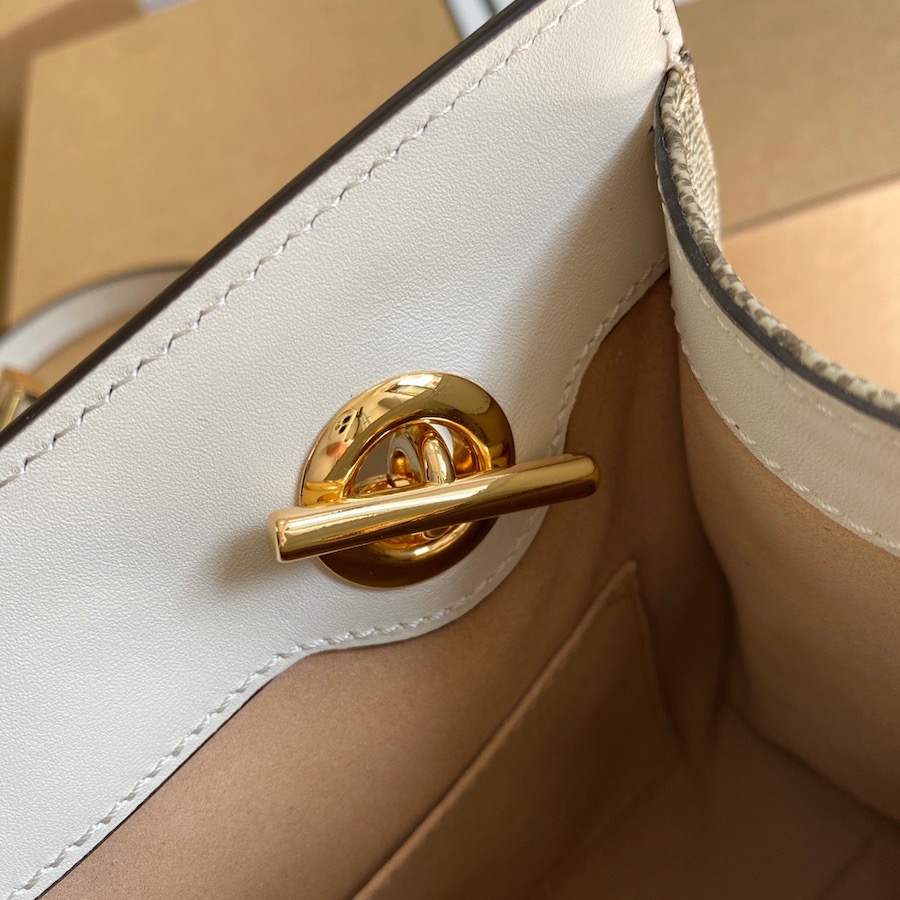 498156, GUCCI, Padlock small GG shoulder bag