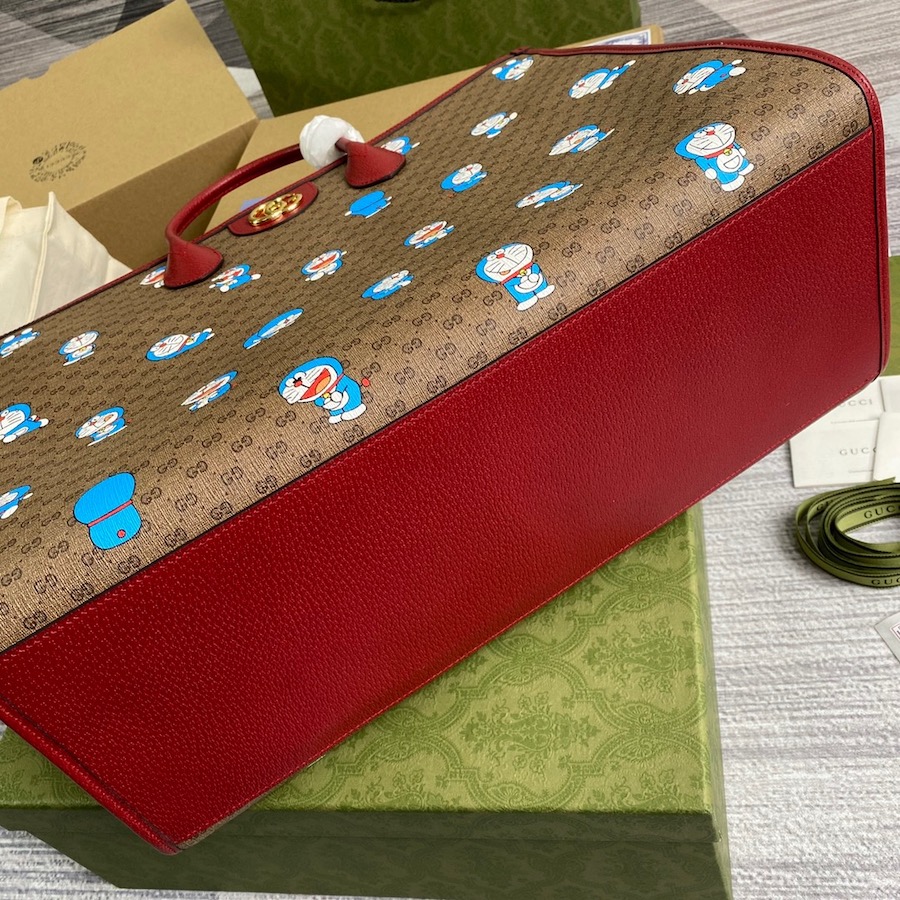 653952 Doraemon x Gucci large tote bag, gucci Tote Bags for Men