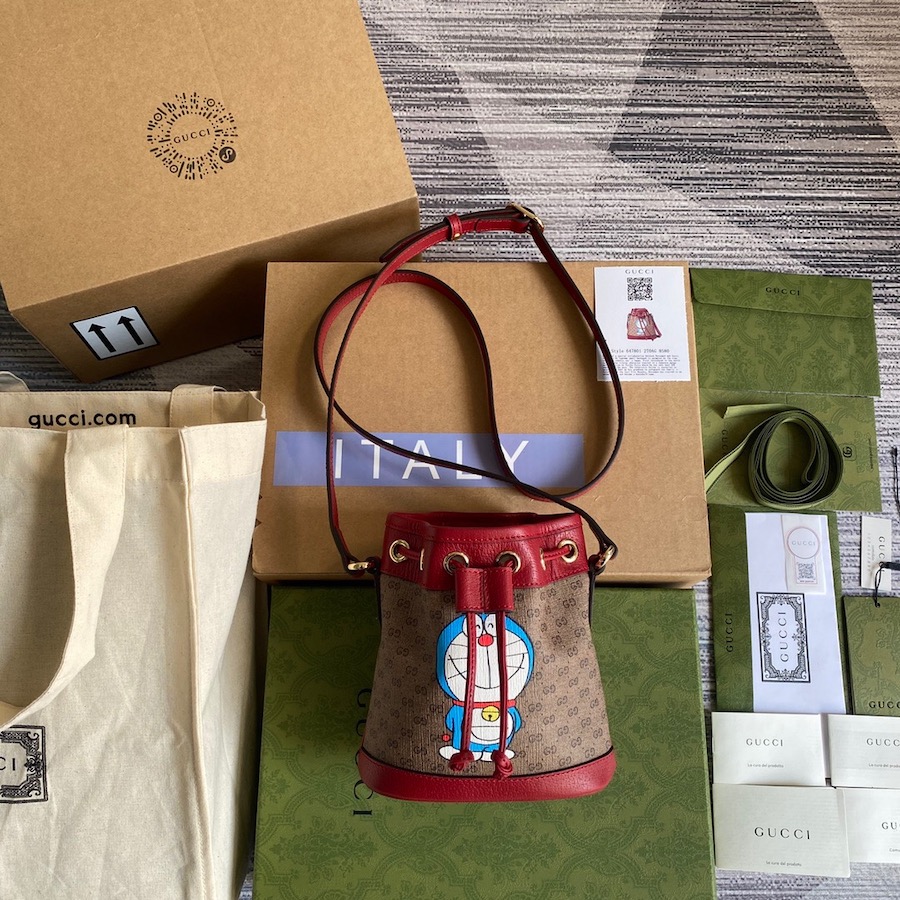 647801 Doraemon x Gucci mini bucket bag, GUCCI Mini Bags for Women