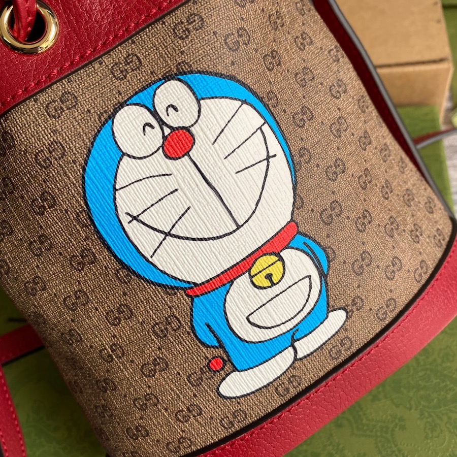 647801 Doraemon x Gucci mini bucket bag, GUCCI Mini Bags for Women