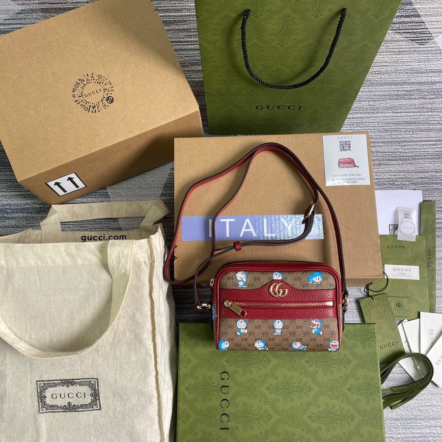 647784 Doraemon x Gucci mini bag, Gucci