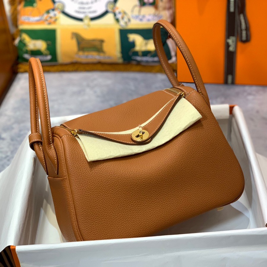 Hermès Lindy 26 bag