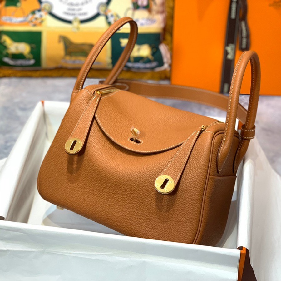 Hermès Lindy 26 bag