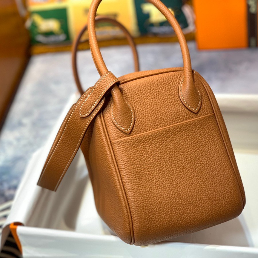 Hermès Lindy 26 bag
