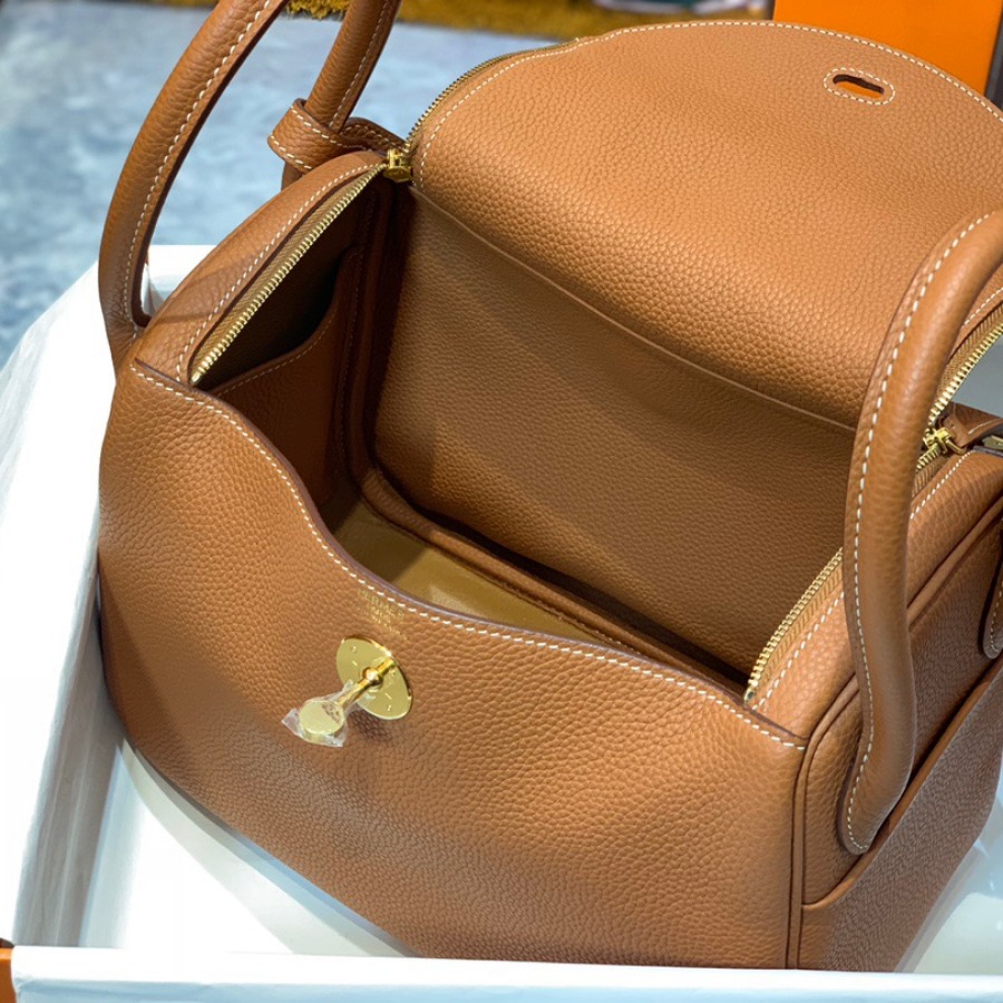 Hermès Lindy 26 bag
