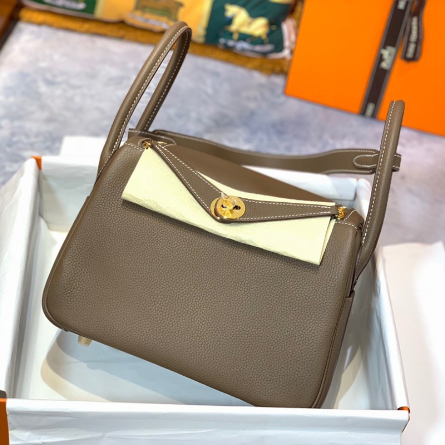 Hermès Lindy 26 bag