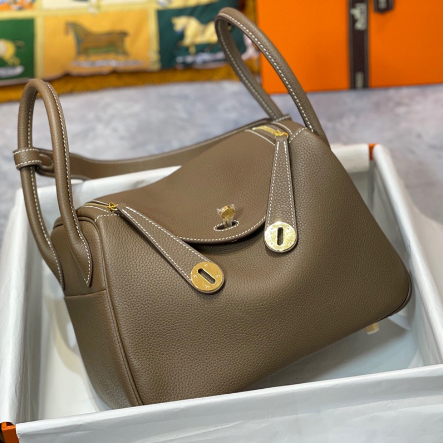 Hermès Lindy 26 bag