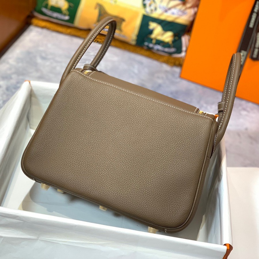 Hermès Lindy 26 bag