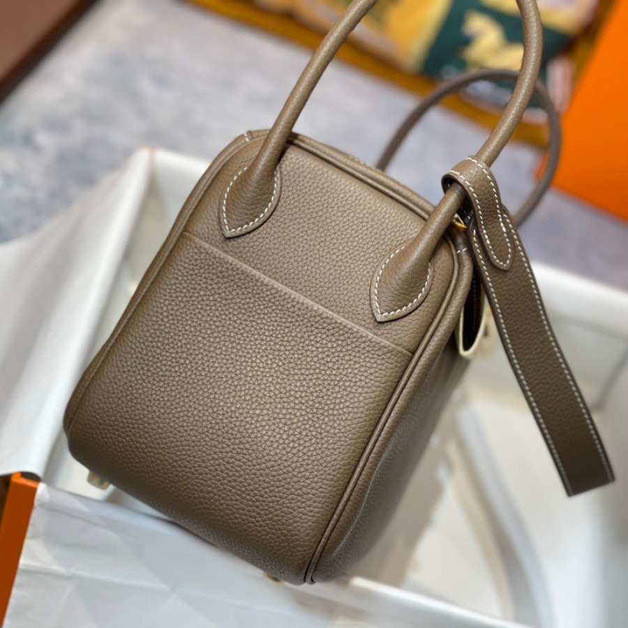 Hermès Lindy 26 bag