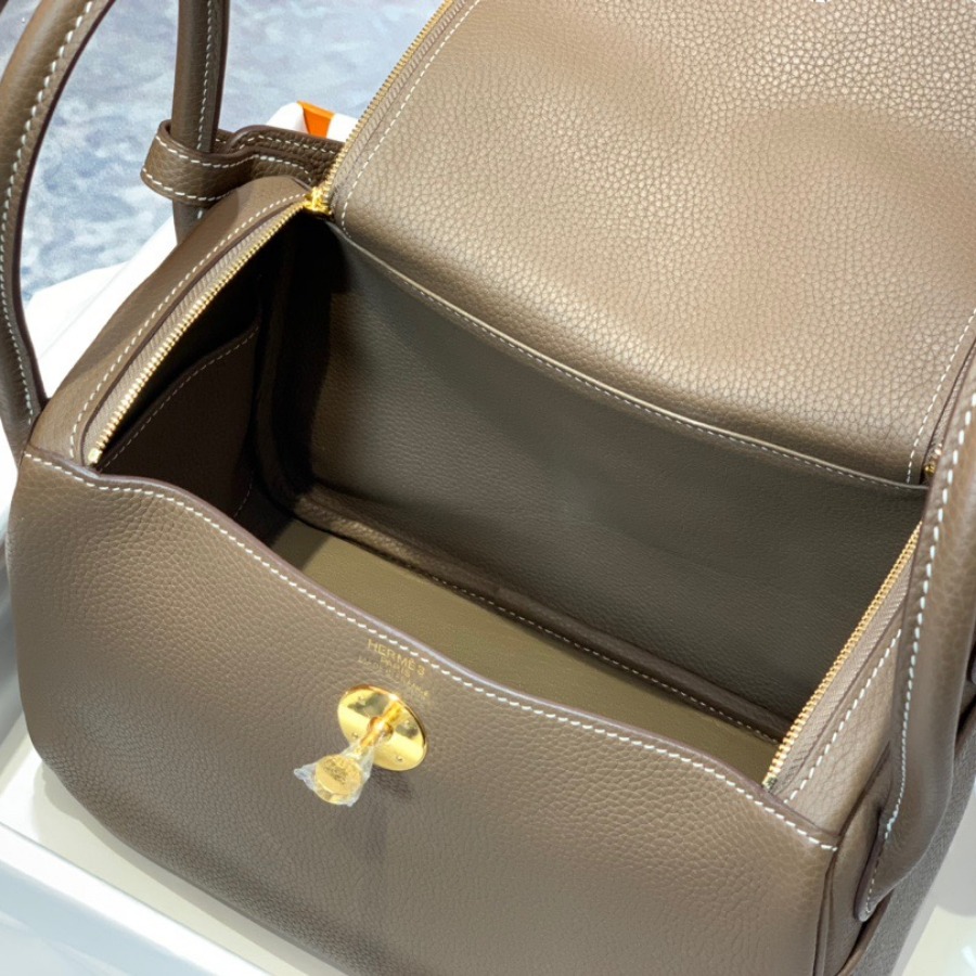 Hermès Lindy 26 bag