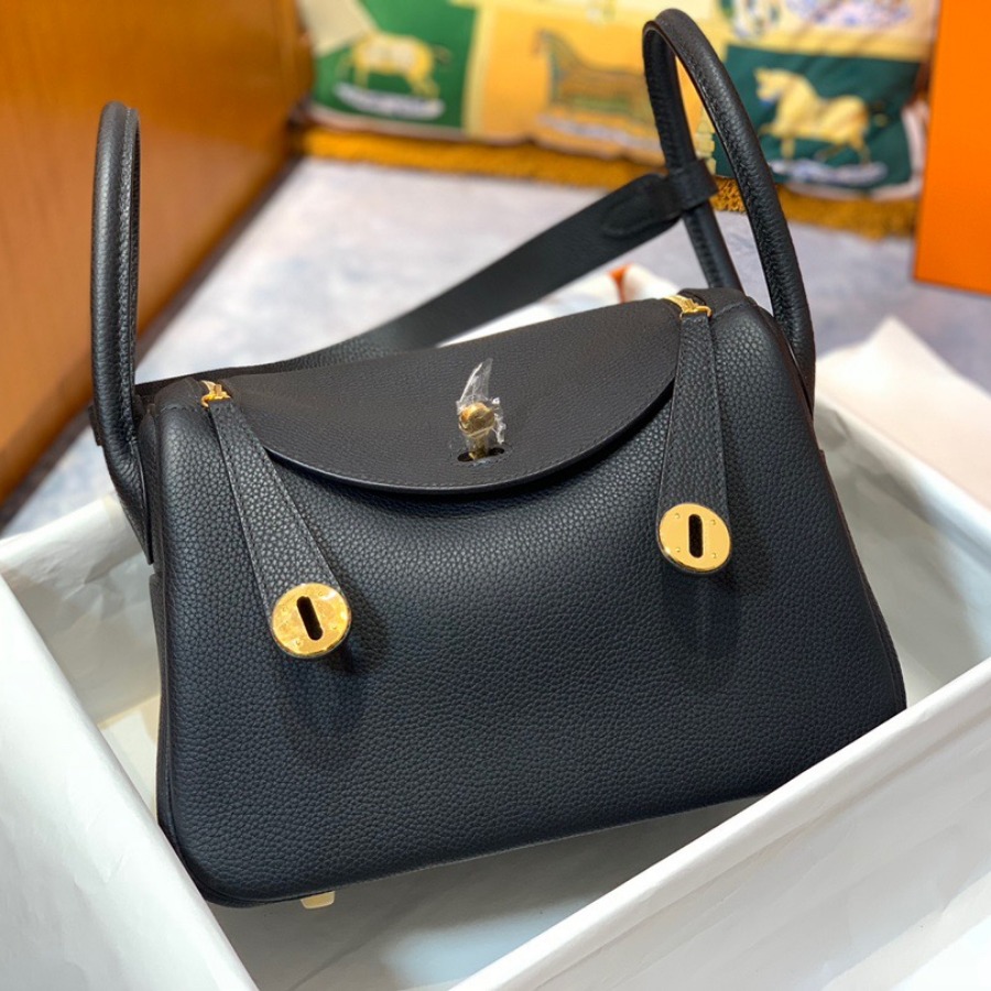 Hermès Lindy 26 bag