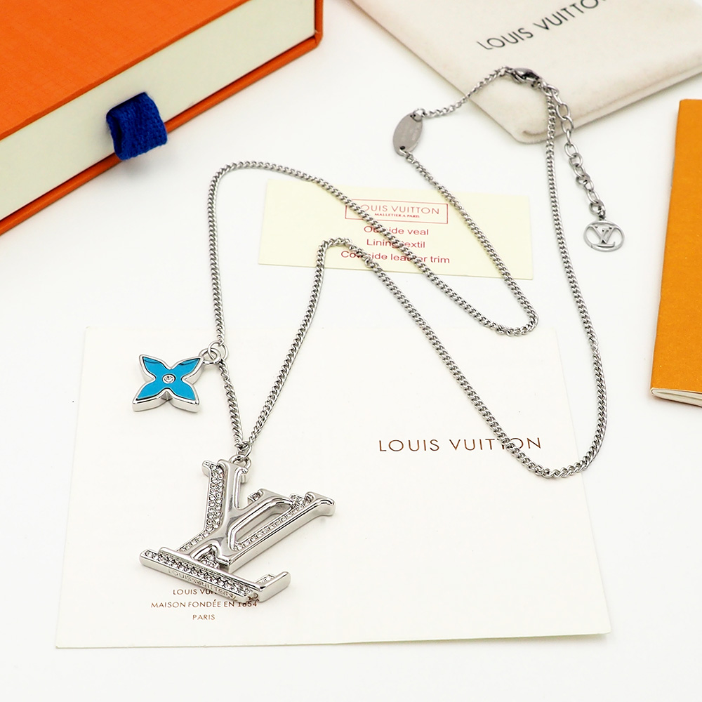 Necklaces and Pendants, Louis Vuitton LV