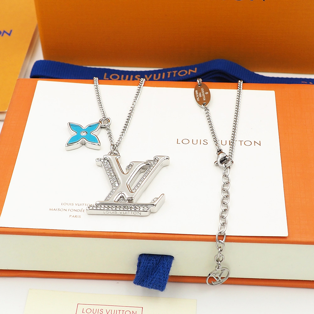 Necklaces and Pendants, Louis Vuitton LV