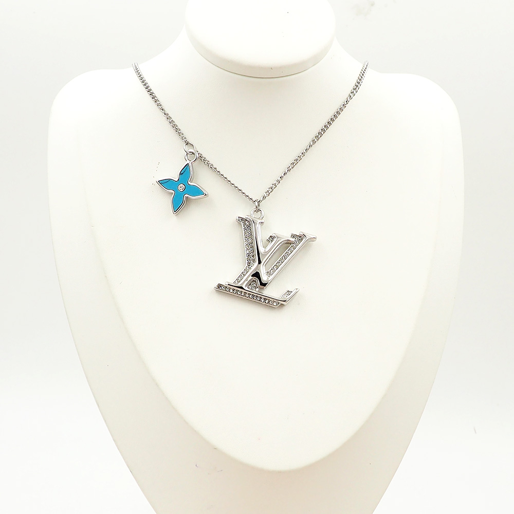 Necklaces and Pendants, Louis Vuitton LV