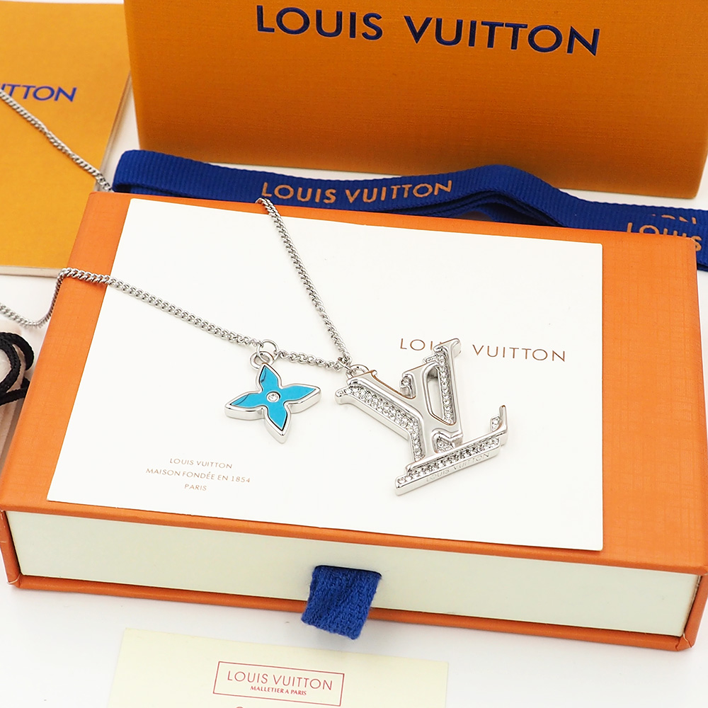 Necklaces and Pendants, Louis Vuitton LV
