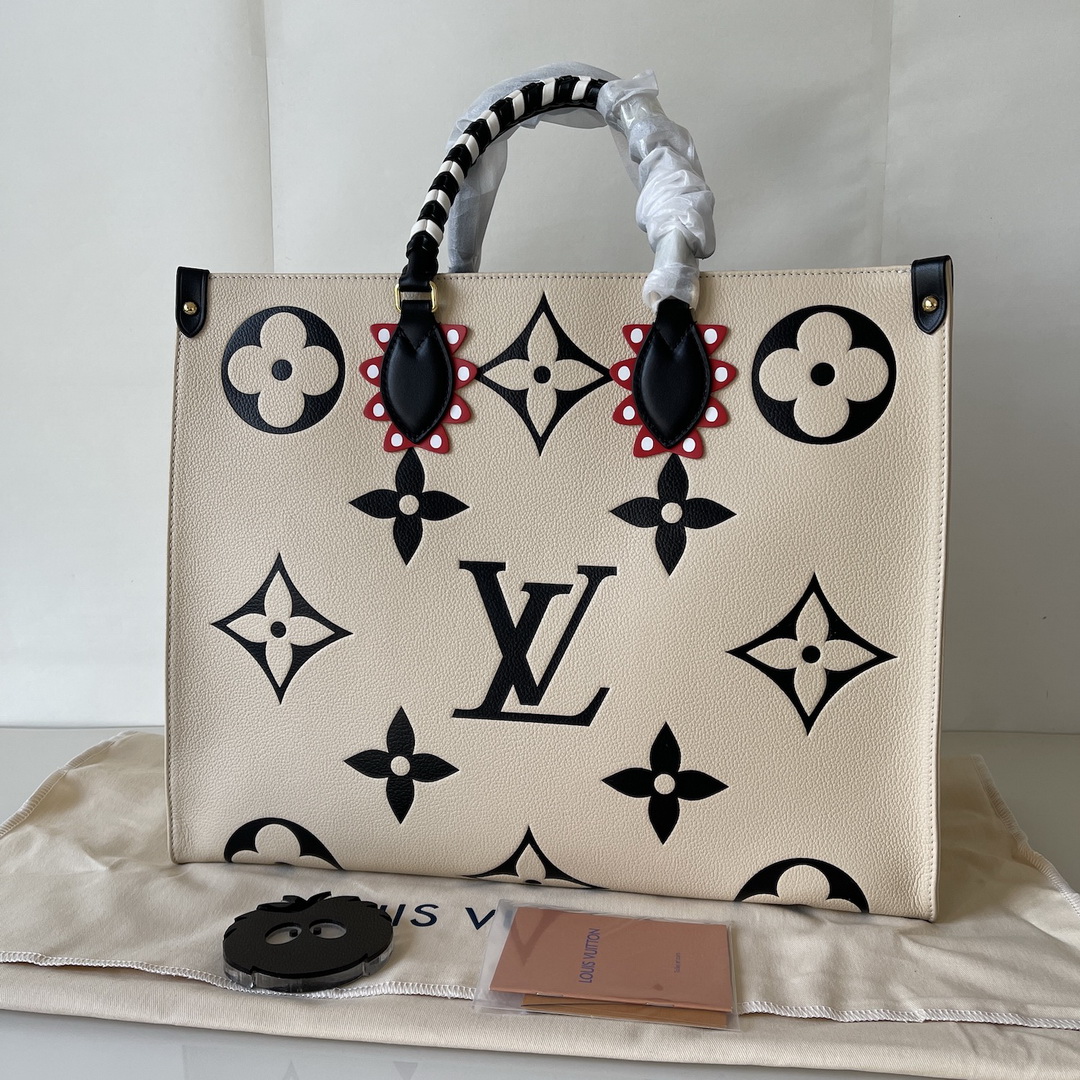 M45372  LV CRAFTY ONTHEGO GM, Louis Vuitton LV