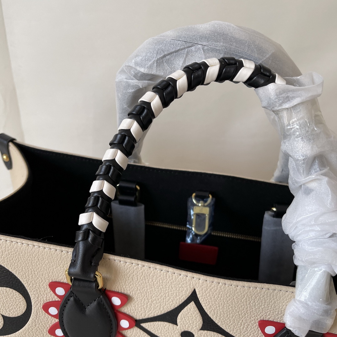 M45372  LV CRAFTY ONTHEGO GM, Louis Vuitton LV