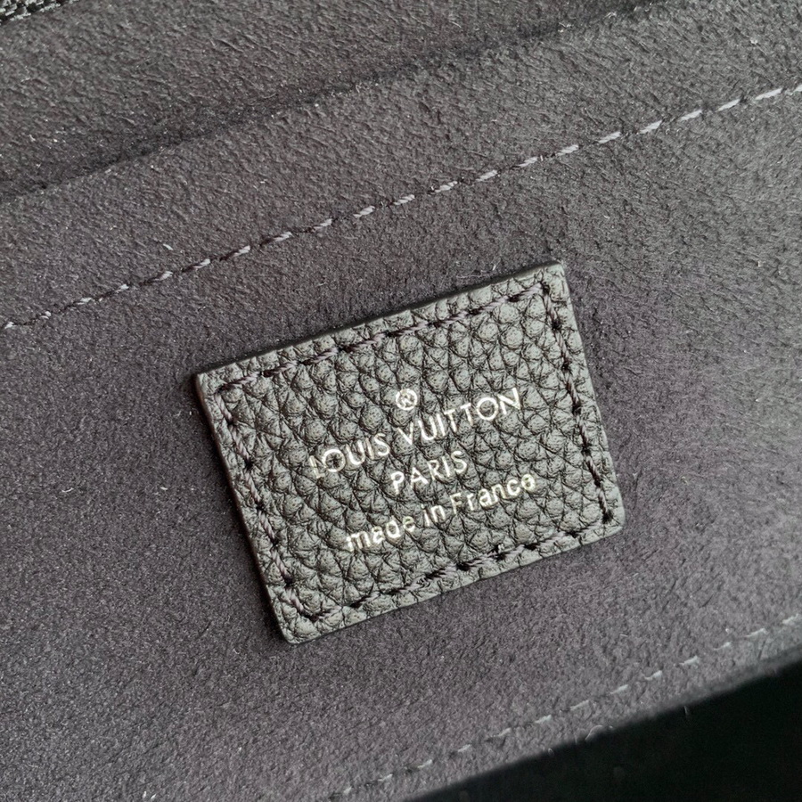 M80093 SCALA MINI POUCH Louis Vuitton LV